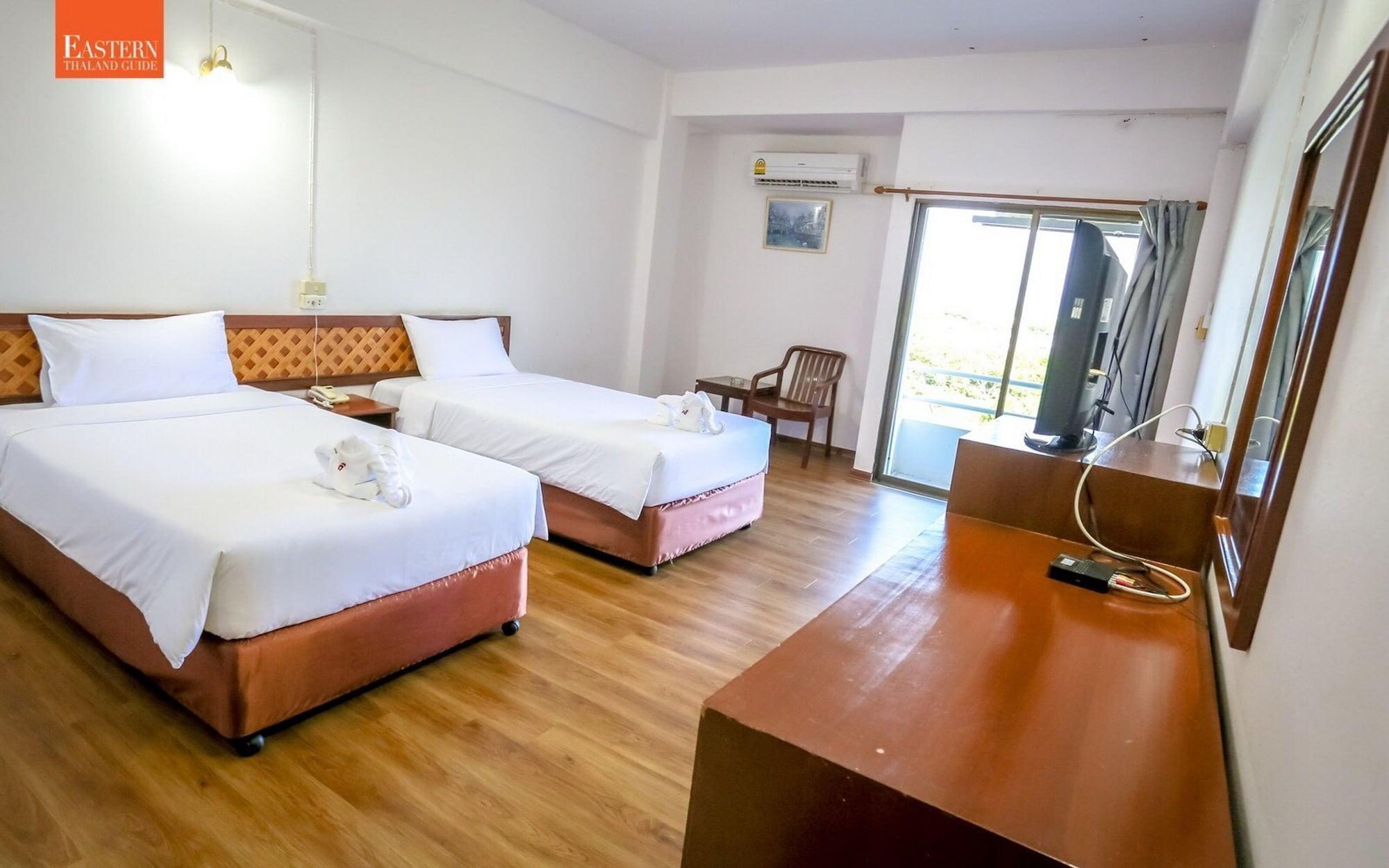 Wiangwalee Hotel Районг Экстерьер фото