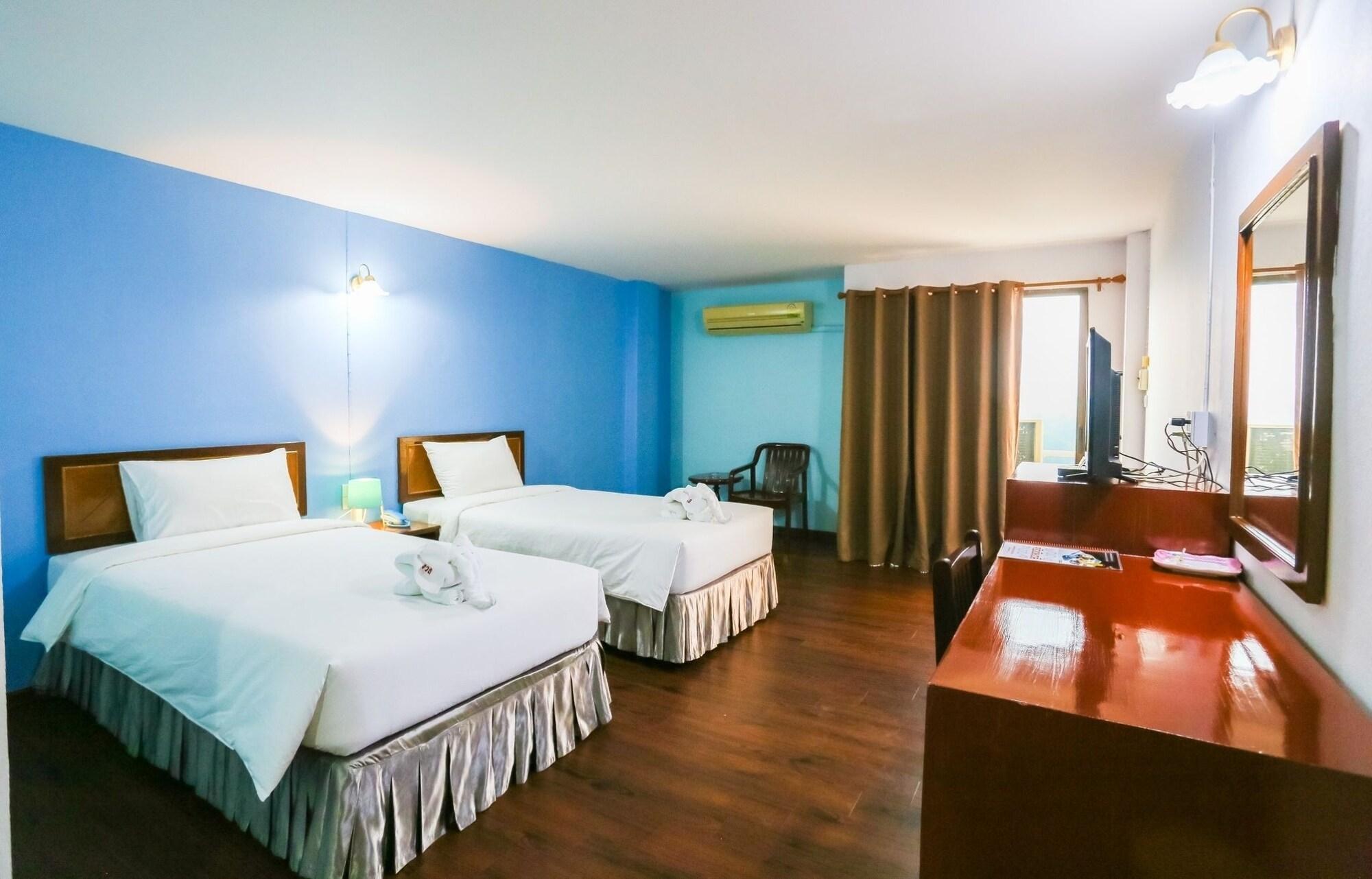 Wiangwalee Hotel Районг Экстерьер фото